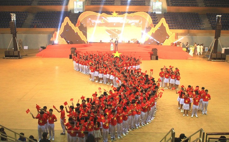 Pengurus Besar Liga Pemuda Komunis Ho Chi Minh Canangkan Gerakan “Banggalah Akan Hamparan Gunung dan Sungai Vietnam” - ảnh 1