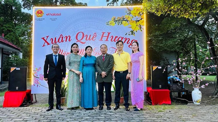 Tahun Baru Naga 2024: Orang Vietnam di Negara-Negara Afrika Timur Menyambut Hari Raya Tet - ảnh 1