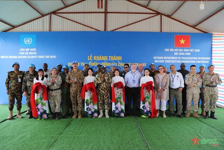 Regu Pasukan Zeni Vietnam Meresmikan Barak Militer Pintar di Abyei - ảnh 1