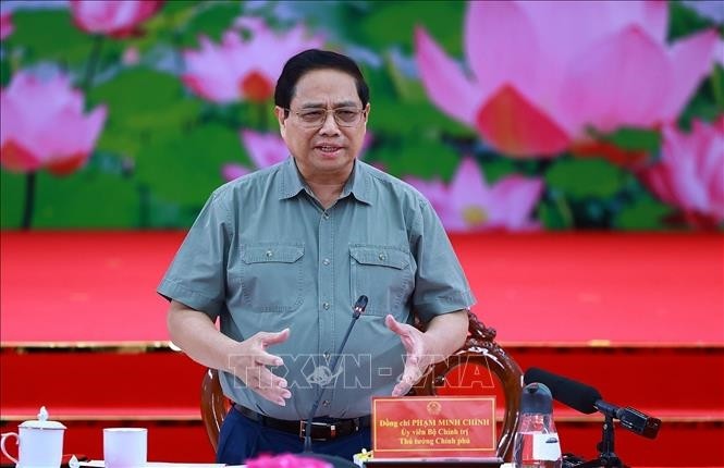 PM Pham Minh Chinh: Prioritaskan Pengembangan Infrastruktur Perhubungan di Daerah Dataran Rendah Sungai Mekong - ảnh 1