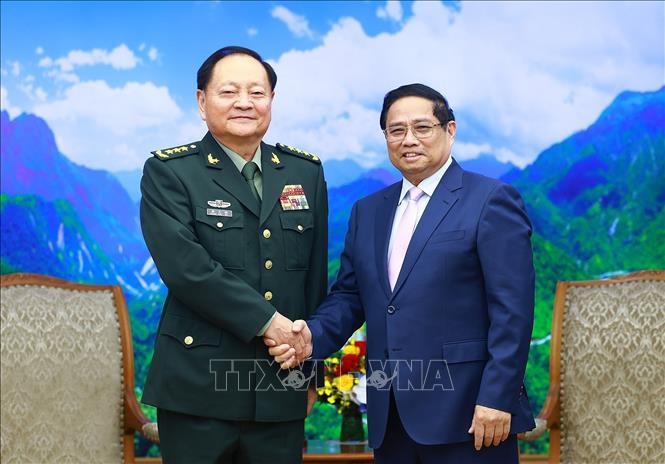 PM Vietnam, Pham Minh Chinh Menerima Wakil Ketua Komisi Militer Pusat Tiongkok, Zhang Youxia - ảnh 1