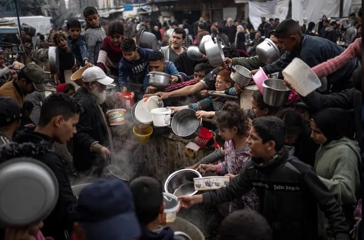 Jalur Gaza Utara Hadapi Musibah Kemanusiaan - ảnh 2