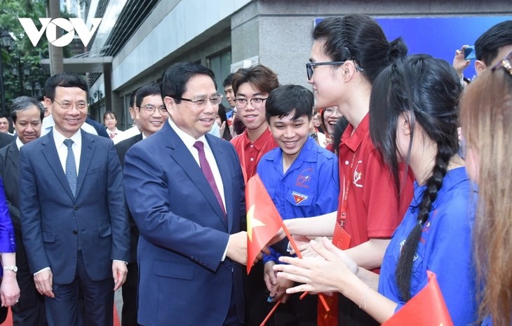 PM Vietnam, Pham Minh Chinh Mencanangkan Gerakan Kompetisi tentang Inovasi Kreatif dan Transformasi Digital - ảnh 1