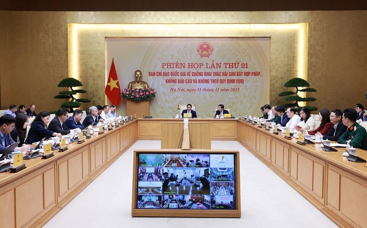 PM Pham Minh Chinh Meminta Supaya Segera Hentikan Keadaan “Menangkap Ikan dengan Segala Cara” - ảnh 2