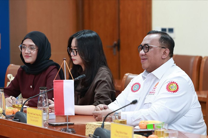 Memperkuat Kerja Sama Organisasi Serikat Pekerja Vietnam-Indonesia - ảnh 2