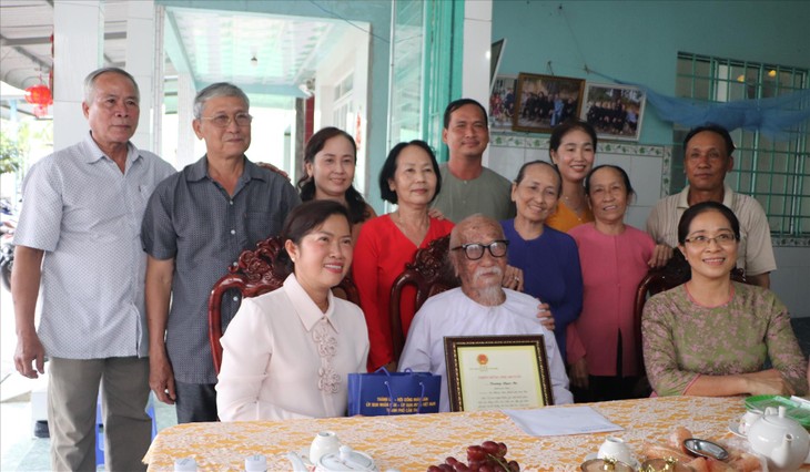 Kegiatan Kepedulian Sosial Menjelang Hari Raya Tet - ảnh 2