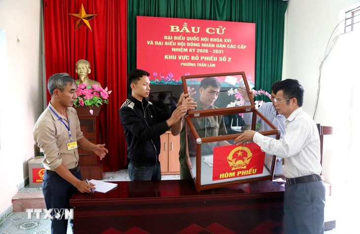 Daerah-Daerah Siap Menyambut Hari Pesta Pemilihan Umum - ảnh 2