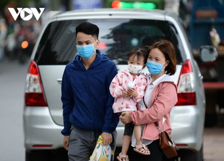 Northern Vietnam braced for several cold spells throughout December - ảnh 1