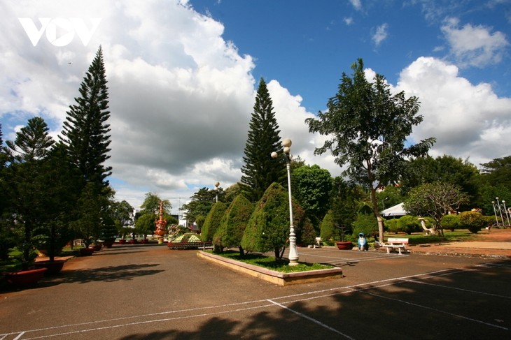 Buon Ma Thuot city - a must-go place in the Central Highlands - ảnh 4