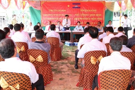 Xây dựng trường học cho người Việt tỉnh Prey Veng – Campuchia - ảnh 1