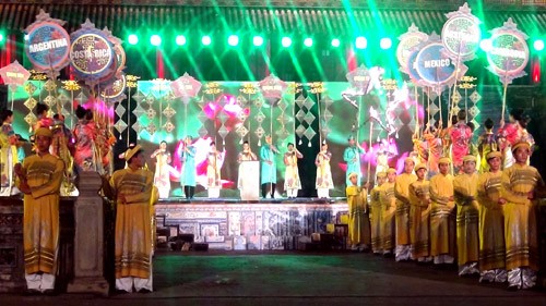 Khai mạc Festival Huế 2012 - ảnh 2