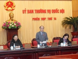 Khai mạc phiên họp thứ 14 của Ủy ban Thường vụ Quốc hội khóa XIII - ảnh 1