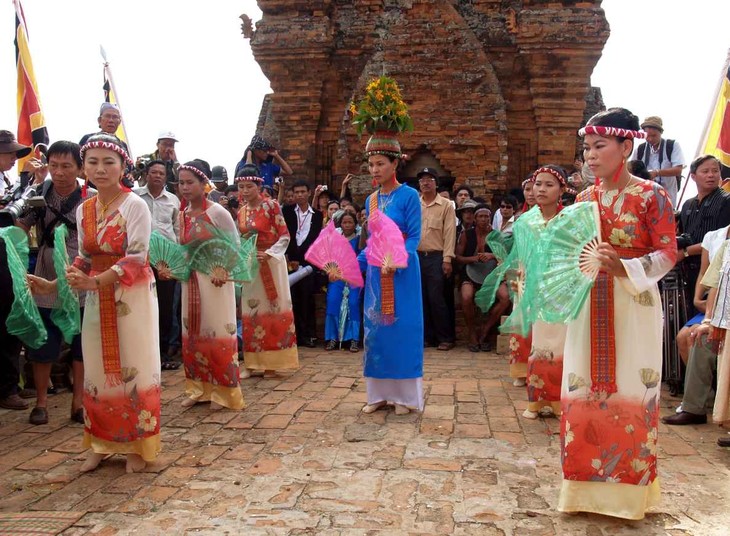 Ra mắt Trung tâm UNESCO Nghiên cứu và Bảo tồn Văn hóa Chăm - ảnh 1