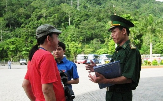 Trại hè Việt Nam 2013: Thăm cửa khẩu Thanh Thủy, Hà Giang - ảnh 2