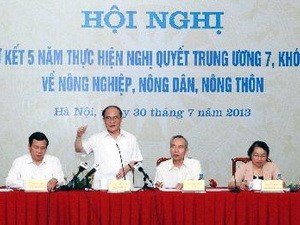 Mặt trận Tổ quốc Việt Nam sơ kết việc thực hiện Nghị quyết Trung ương 7 - ảnh 1