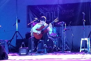 Đoàn nghệ sĩ Việt Nam tham dự Festival Guitar 2014 tại Sri Lanka  - ảnh 1