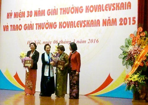 Lễ kỷ niệm 30 năm giải thưởng Kovalevskaia và trao giải thưởng năm 2015 - ảnh 1