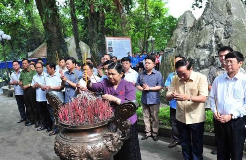 Phó Chủ tịch Quốc hội Tòng Thị Phóng thăm và làm việc tại Thái Nguyên  - ảnh 1