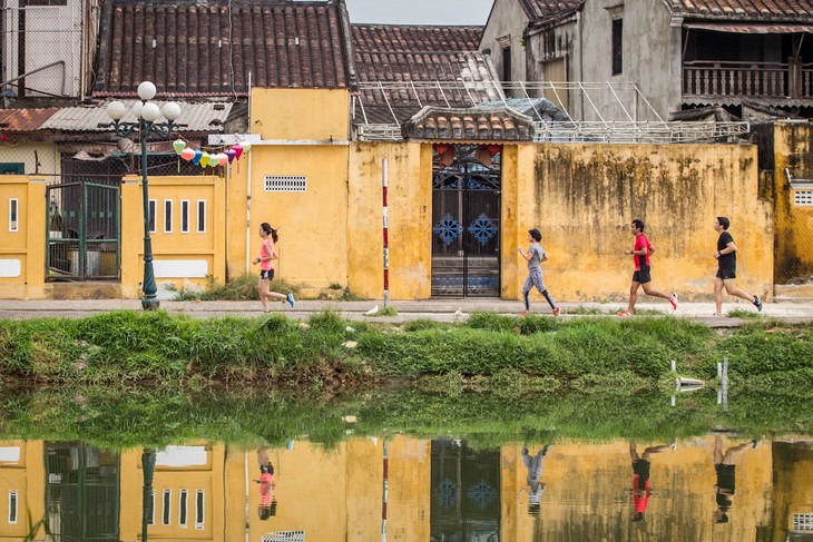 Lần đầu tiên tổ chức cuộc thi marathon kết hợp giữa thể thao và du lịch tại Hội An - ảnh 1