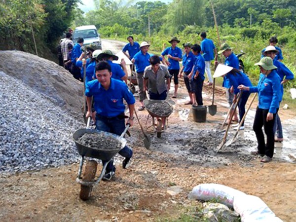 Phát huy tinh thần xung kích tình nguyện tuổi trẻ - ảnh 1