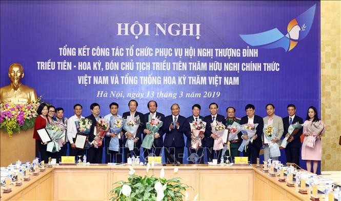 Thủ tướng Nguyễn Xuân Phúc chủ trì hội nghị tổng kết công tác tổ chức Hội nghị thượng đỉnh Triều Tiên - Hoa Kỳ - ảnh 2