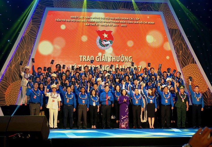 Sẽ trao Giải thưởng Lý Tự Trọng năm 2019 cho 72 cán bộ đoàn tiêu biểu toàn quốc - ảnh 1