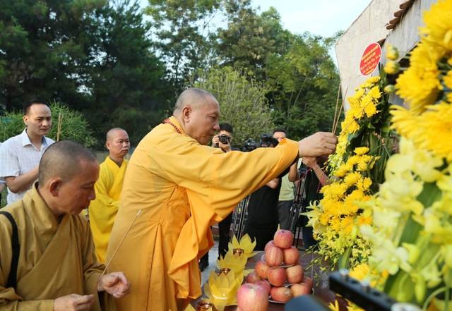 Tỉnh Cao Bằng: Lễ tưởng niệm, cầu siêu Anh linh các Anh hùng liệt sỹ - ảnh 8