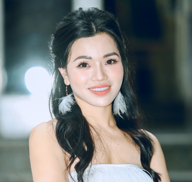 Hiền Nguyễn Soprano và những câu chuyện Yêu - ảnh 1