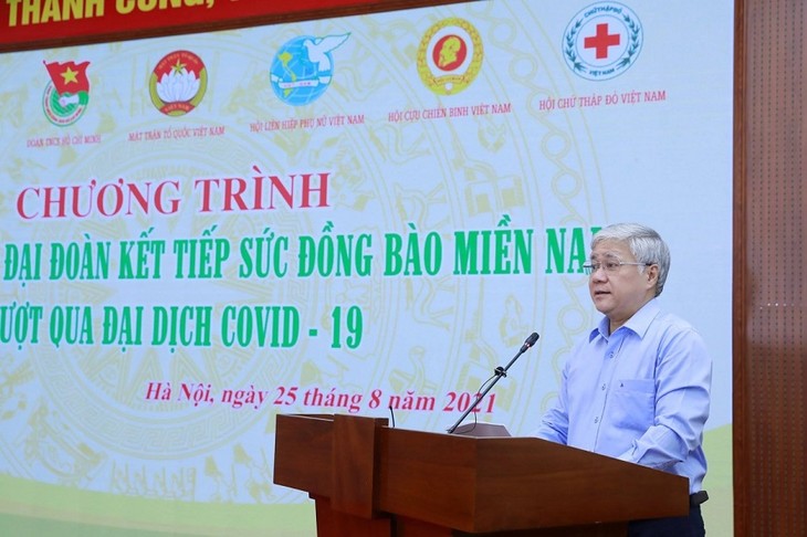 Triệu phần quà đại đoàn kết tiếp sức đồng bào miền Nam vượt qua đại dịch - ảnh 2