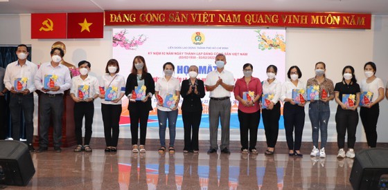 TP.HCM vinh danh 92 đảng viên công nhân tiêu biểu - ảnh 1