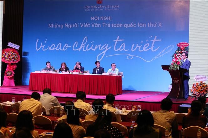 Hội nghị Những người viết văn trẻ toàn quốc lần thứ 10 với chủ đề “Vì sao chúng ta viết” - ảnh 1