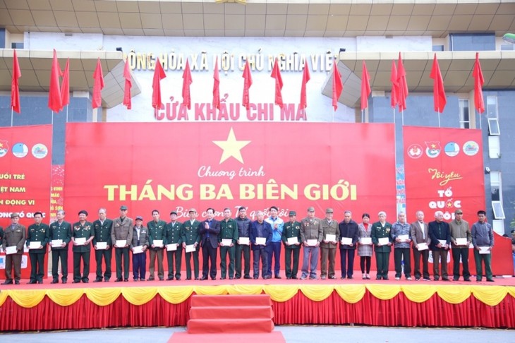 Đồng loạt ra quân chương trình “Tháng Ba biên giới” với chủ đề “Biên cương Tổ quốc tôi” - ảnh 1