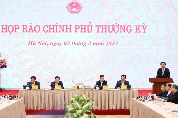 Họp báo Chính phủ tháng 2/2023: Chính phủ sớm triển khai gói tín dụng về nhà ở xã hội - ảnh 1