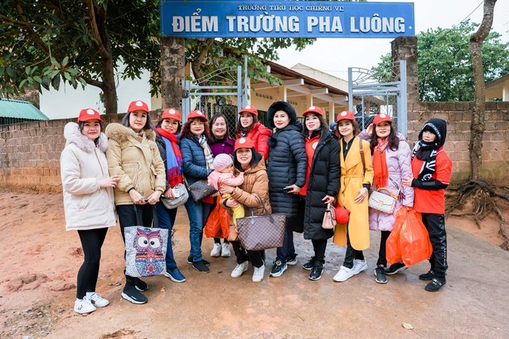 Quỹ nhân ái - Hoa hậu áo dài phu nhân toàn Châu Âu: Trao đi yêu thương để nhận lại yêu thương - ảnh 15