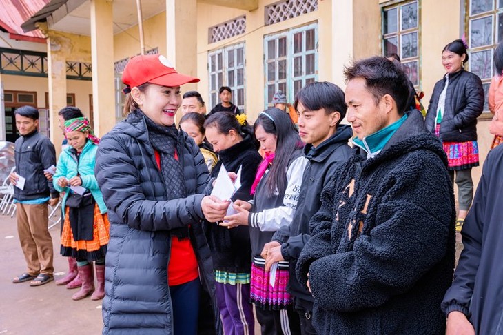 Quỹ nhân ái - Hoa hậu áo dài phu nhân toàn Châu Âu: Trao đi yêu thương để nhận lại yêu thương - ảnh 19