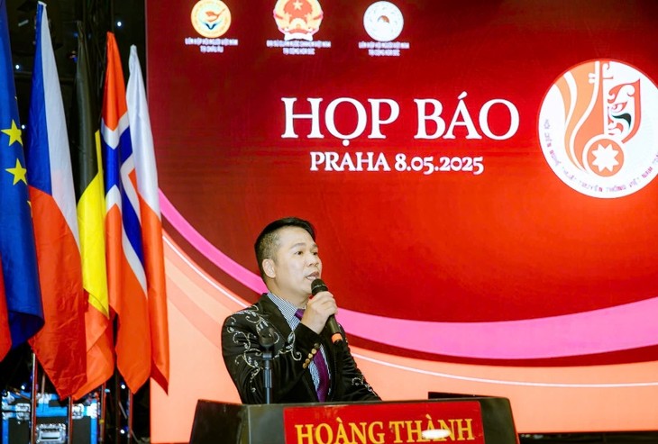 Hội diễn nghệ thuật truyền thống Việt Nam toàn châu Âu: gìn giữ văn hóa Việt Nam cho thế hệ hôm nay và mai sau - ảnh 3