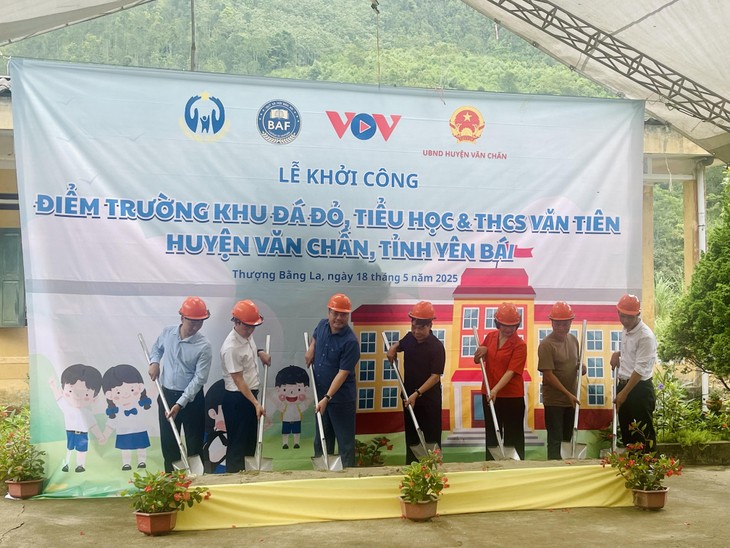 Khởi công xây dựng điểm trường Đá Đỏ - Rút ngắn quãng đường đến trường cho trẻ em vùng cao - ảnh 1