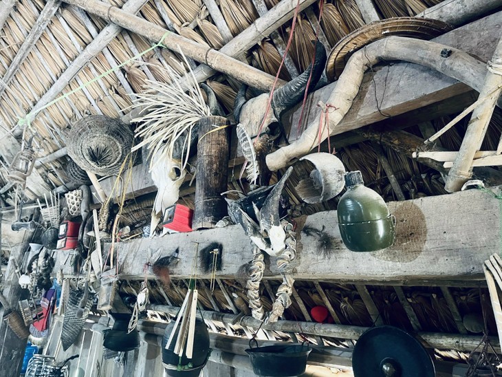 Ông Nguyễn Văn Thương và bộ sưu tập lưu giữ những nét đẹp văn hóa người Mường, Hòa Bình - ảnh 6