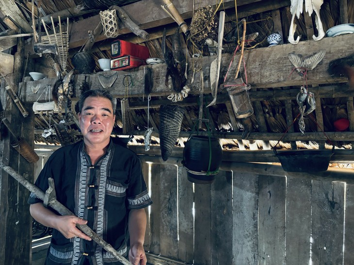 Ông Nguyễn Văn Thương và bộ sưu tập lưu giữ những nét đẹp văn hóa người Mường, Hòa Bình - ảnh 1