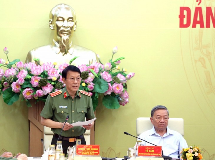 Tổng Bí thư Tô Lâm dự và chỉ đạo Hội nghị Đảng ủy Công an Trung ương 6 tháng đầu năm - ảnh 2