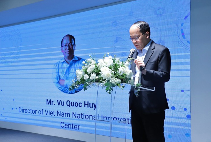 Việt Nam - Vương quốc Anh hợp tác phát triển công nghiệp bán dẫn - ảnh 1