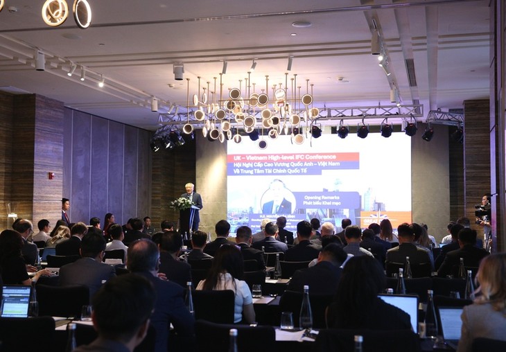 Việt Nam và Vương Quốc Anh đẩy mạnh hợp tác trong lĩnh vực tài chính - ảnh 1