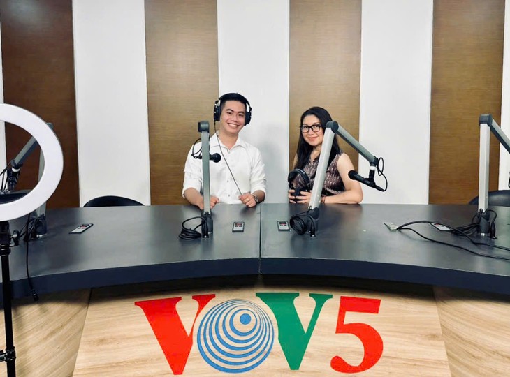 Ca sĩ Dương Minh Quý: “Tôi có vô vàn cảm xúc với quê hương“ - ảnh 1