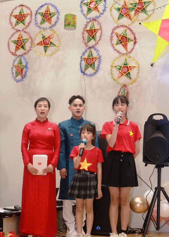 Đêm Trung Thu ý nghĩa tại Sakai: Gắn kết cộng đồng, hướng về quê hương sau bão Bualoi - ảnh 5