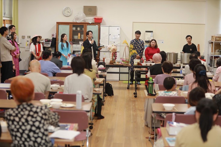 Lan toả hương vị Việt, thắt chặt tình hữu nghị Việt – Nhật qua Ngày hội Ẩm thực và Văn hoá Việt Nam tại Công viên Ikuno  - ảnh 3