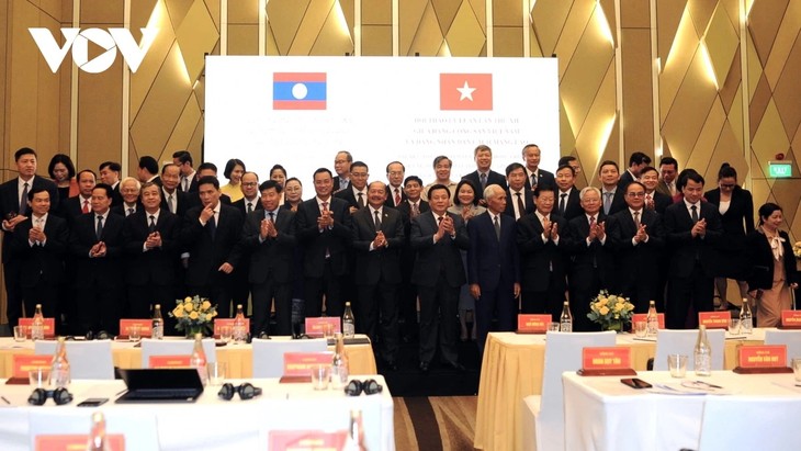 Sắp xếp, tổ chức bộ máy của hệ thống chính trị đáp ứng yêu cầu phát triển mới: Kinh nghiệm của Việt Nam và Lào - ảnh 1