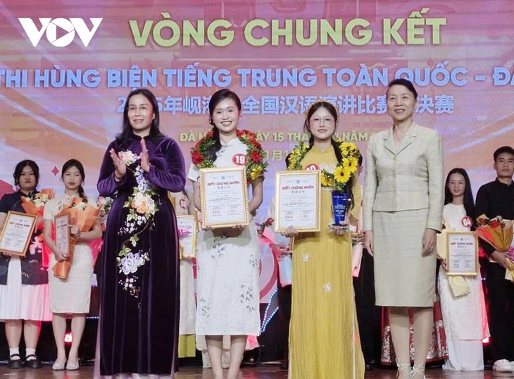 Trao giải Cuộc thi hùng biện tiếng Trung toàn quốc năm 2025 - ảnh 1