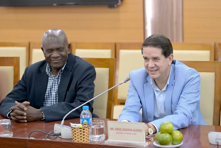 Thông tấn xã Cuba Prensa Latina tăng cường hợp tác với VOV - ảnh 3