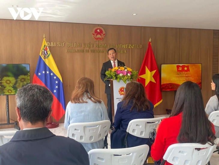 Thông tin về Đại hội lần thứ XIV của Đảng Cộng sản Việt Nam tới báo chí, truyền thông Venezuela - ảnh 1