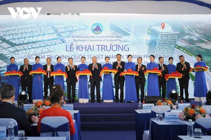 Ra mắt Trung tâm tài chính quốc tế Việt Nam tại Đà Nẵng - ảnh 1